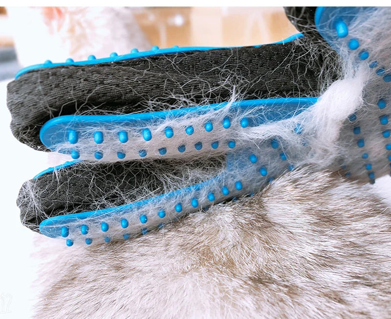 WagShed™ - Pet Glove Shedder for Dogs & Cats (Fits Most)