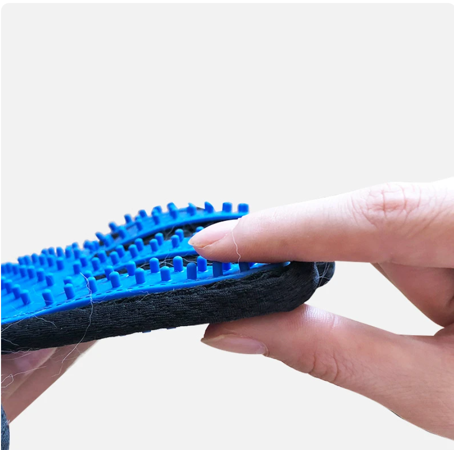 WagShed™ - Pet Glove Shedder for Dogs & Cats (Fits Most)